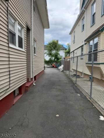 511 E 28th Street Paterson NJ 07514