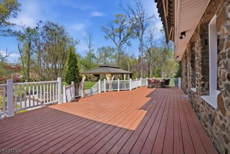 901 N Washington Avenue Green Brook NJ 08812