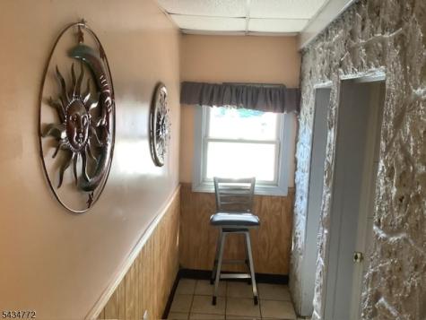 181 RT23 Hamburg NJ 07419