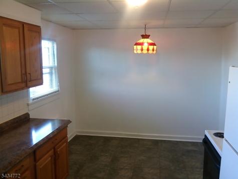 181 RT23 Hamburg NJ 07419