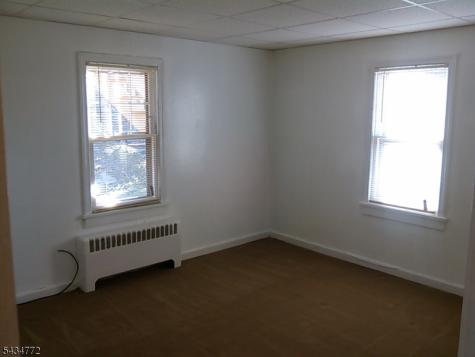 181 RT23 Hamburg NJ 07419
