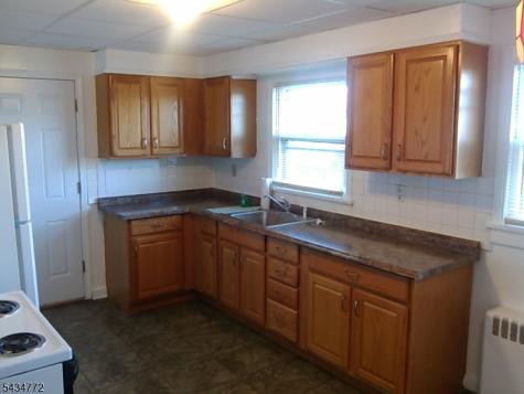 181 RT23 Hamburg NJ 07419
