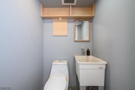 172 Lyon Street Paterson NJ 07524