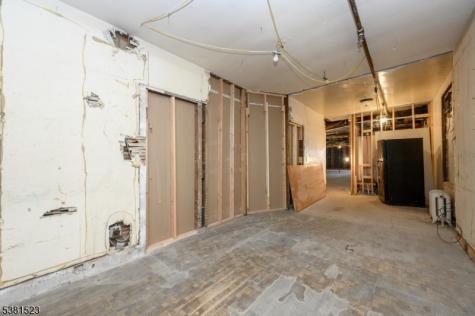 172 Lyon Street Paterson NJ 07524