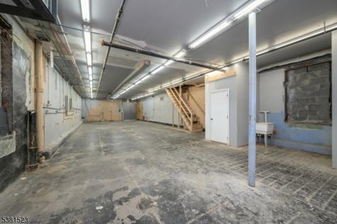 172 Lyon Street Paterson NJ 07524