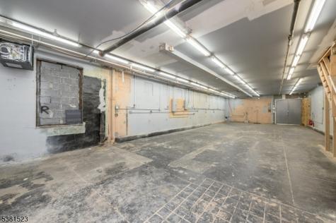 172 Lyon Street Paterson NJ 07524