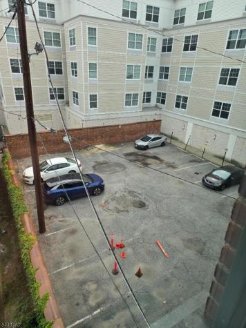 16 W Black Well St6s War Dover NJ 07801
