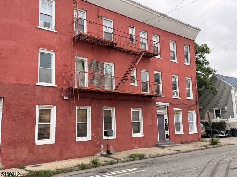 35 William Street Belleville NJ 07109