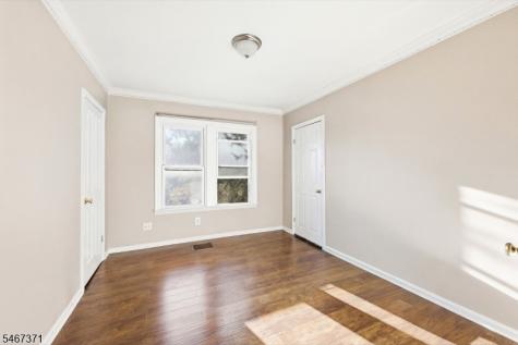 1878 ROUTE31 Clinton NJ 08809