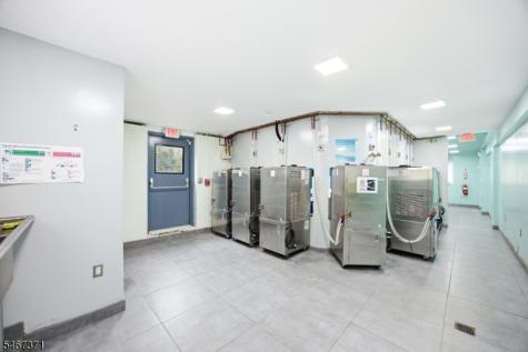 1878 ROUTE31 Clinton NJ 08809