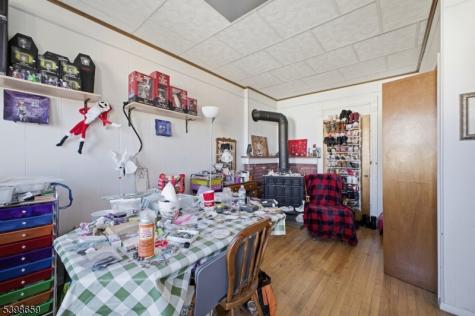 318 Front Street Belvidere NJ 07823