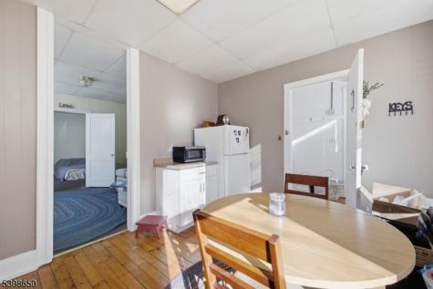 318 Front Street Belvidere NJ 07823