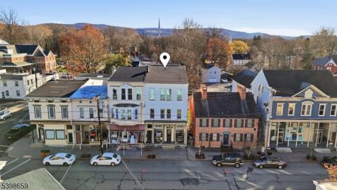 318 Front Street Belvidere NJ 07823