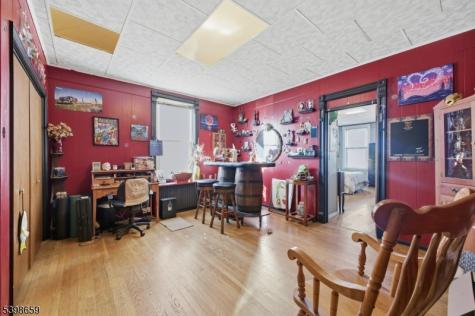 318 Front Street Belvidere NJ 07823