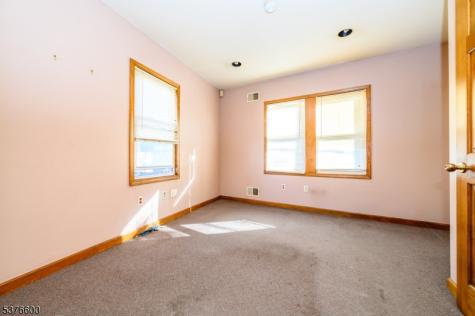 511 W Westfield Avenue Roselle Park NJ 07204