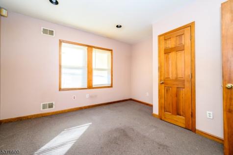 511 W Westfield Avenue Roselle Park NJ 07204