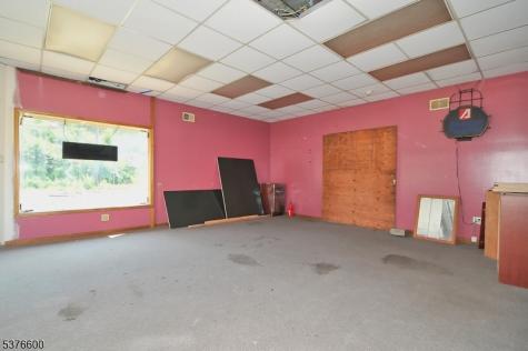 511 W Westfield Avenue Roselle Park NJ 07204