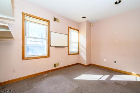 511 W Westfield Avenue Roselle Park NJ 07204
