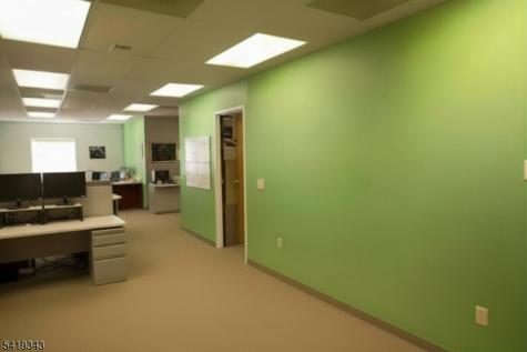 115 Us Highway 46 Mountain Lakes NJ 07046