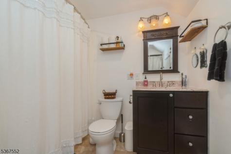 2 Lindbergh Road East Amwell NJ 08551