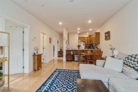 2 Lindbergh Road East Amwell NJ 08551
