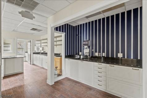 530 Ea Main Street Unit 5b Chester NJ 07930
