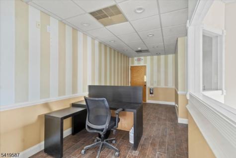 530 Ea Main Street Unit 5b Chester NJ 07930