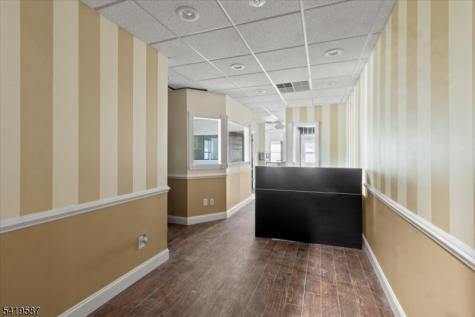 530 Ea Main Street Unit 5b Chester NJ 07930