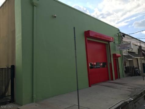 68 Garden Street Newark NJ 07105