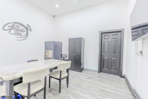 4312 Kennedy Boulevard Union NJ 07087