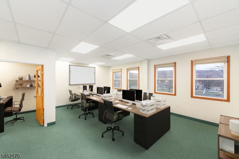 59 E Mill Road Washington NJ 07853