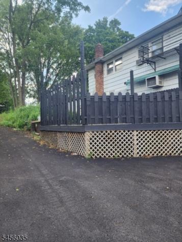 400 Seaton Avenue Roselle Park NJ 07204