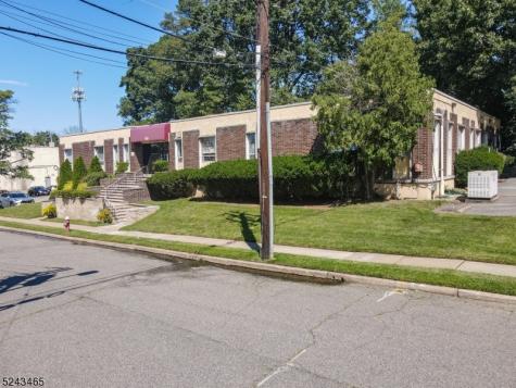 111 Galway Place Teaneck NJ 07666