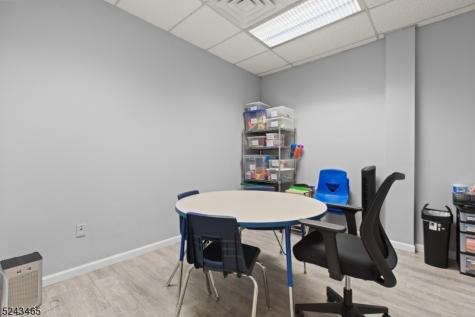 111 Galway Place Teaneck NJ 07666