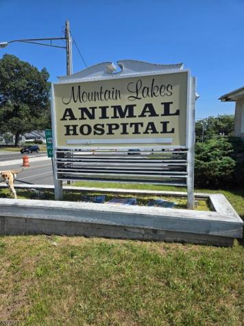 360 Us Highway 46 E. Mountain Lakes NJ 07046