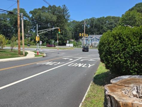 360 Us Highway 46 E. Mountain Lakes NJ 07046