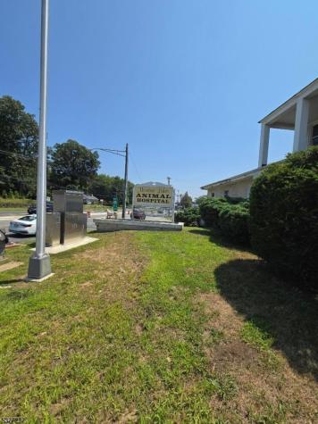 360 Us Highway 46 E. Mountain Lakes NJ 07046