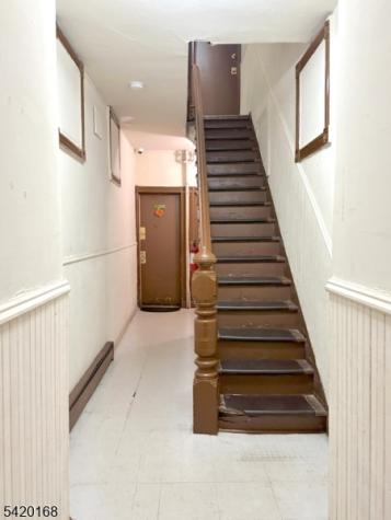 208 38TH Street Union NJ 07087