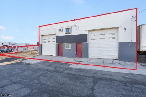 72 Illinois Avenue Paterson NJ 07503