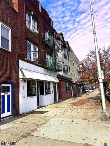 383 Avenue C Bayonne NJ 07002