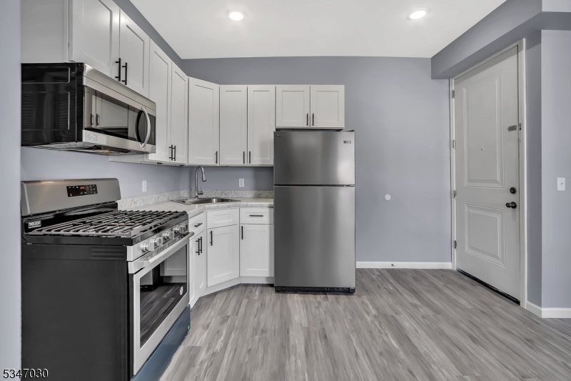 155 Clifton Avenue Newark NJ 07104