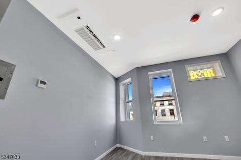 155 Clifton Avenue Newark NJ 07104