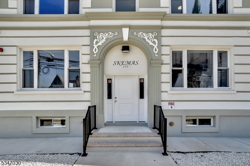 155 Clifton Avenue Newark NJ 07104