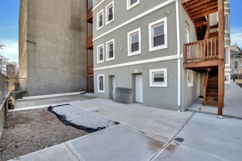 155 Clifton Avenue Newark NJ 07104