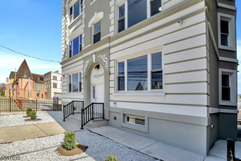 155 Clifton Avenue Newark NJ 07104