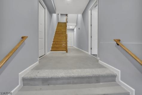 155 Clifton Avenue Newark NJ 07104