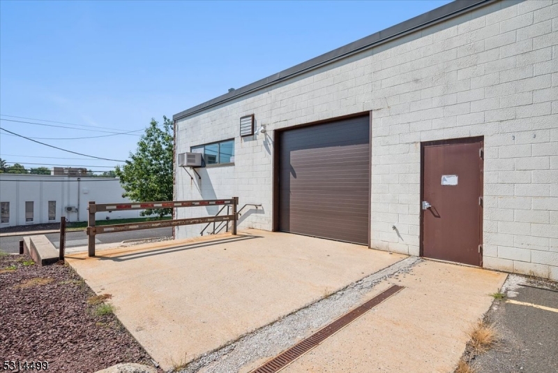 57 4TH Street Somerville NJ 08876