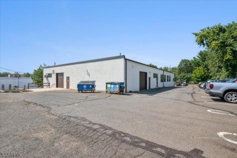 57 4TH Street Somerville NJ 08876