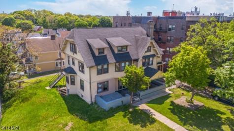 146 S Munn Avenue East Orange NJ 07018