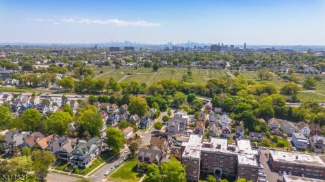 146 S Munn Avenue East Orange NJ 07018